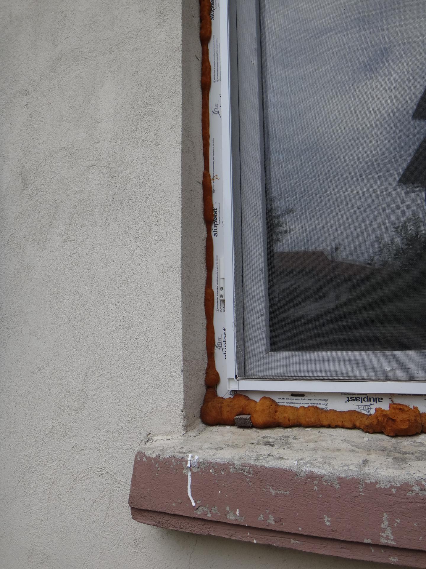 Restriction Monarch Re-paste Reparatii dupa montare ferestre PVC cu geam termopan - Misiunea Casa