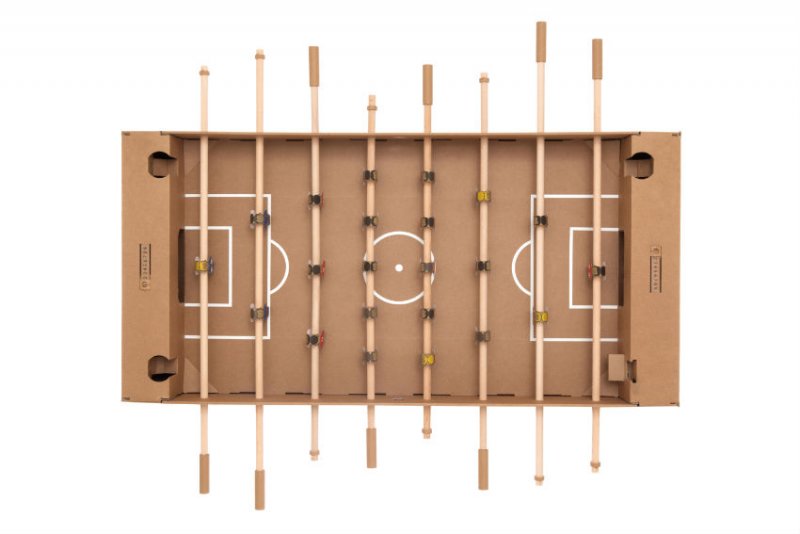 Masa de foosball reciclabila