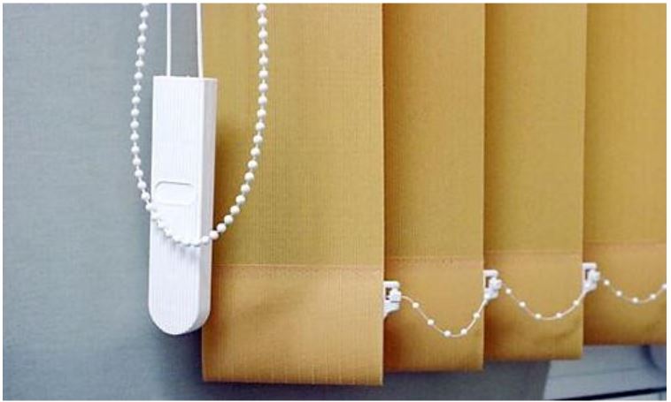 Jaluzele verticale prezentate in detaliu