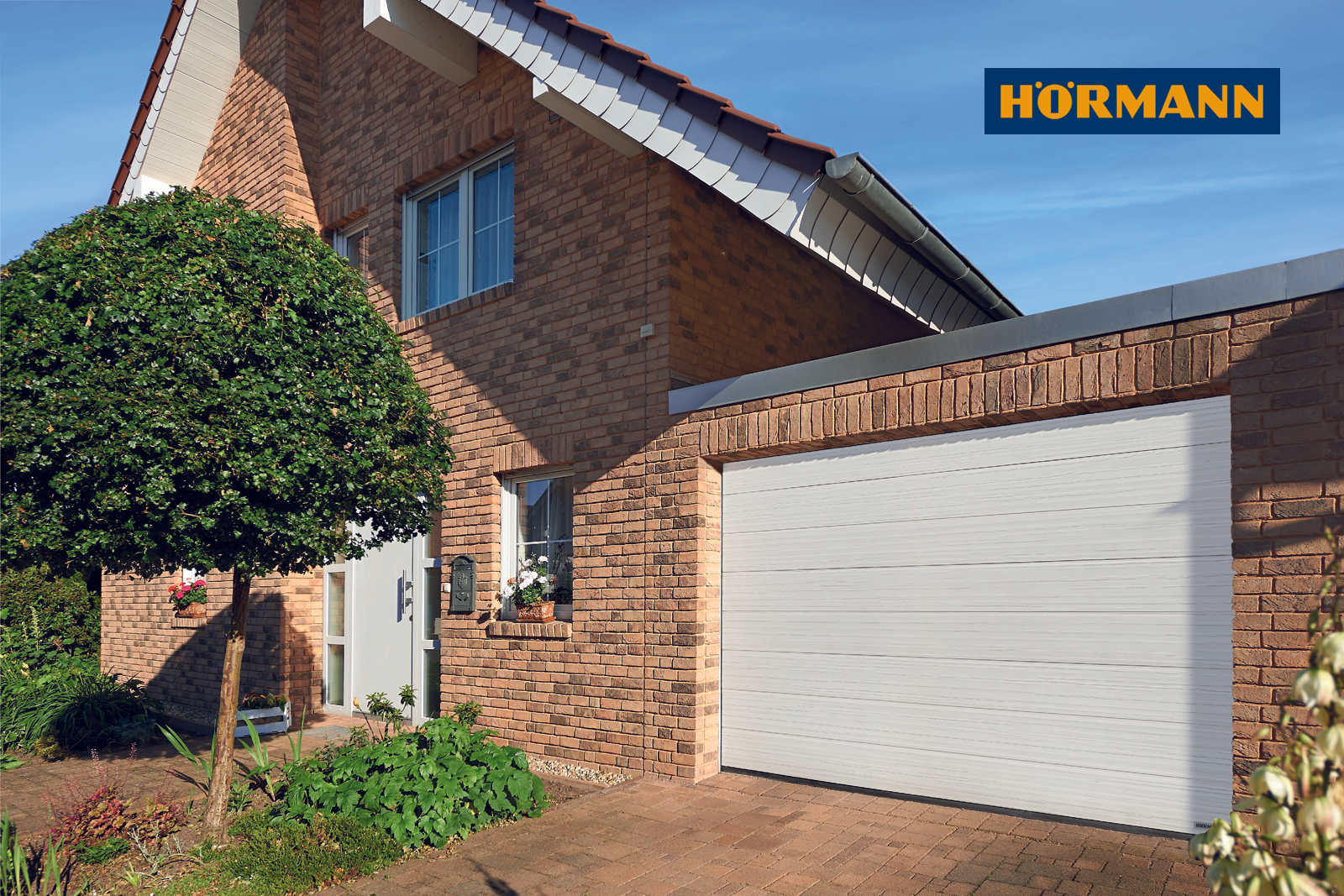 Usa sectionala automata de garaj albă - Hörmann