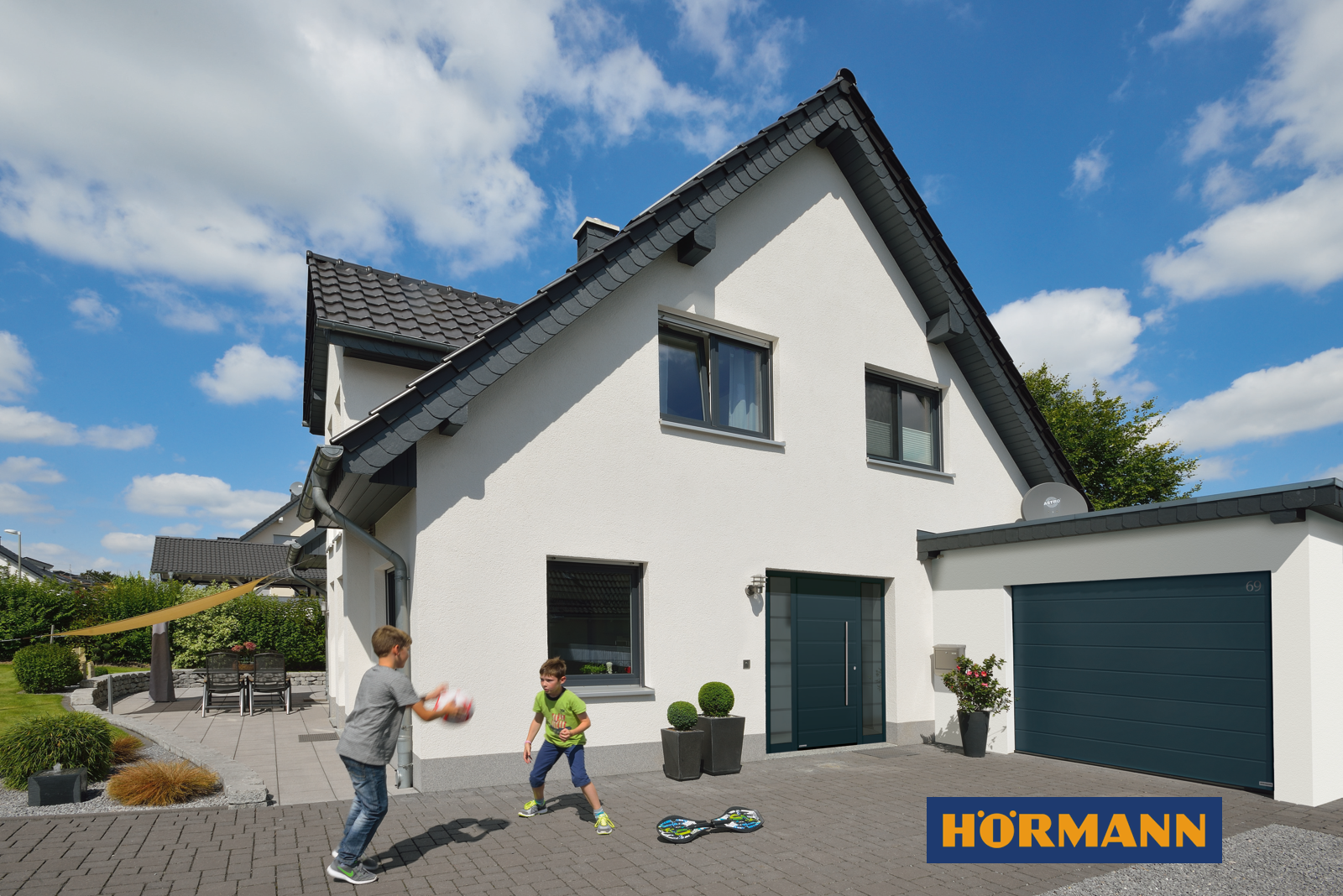 Usa sectionala automata de garaj gri antracit - Hörmann