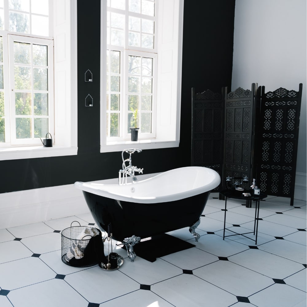 exemplu de amenajare baie - oferit de ghidul NeaKaisa